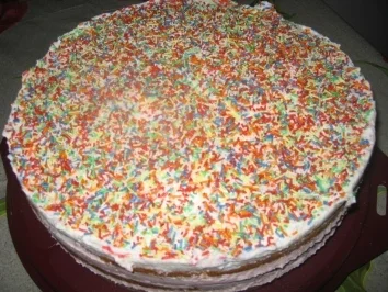 Erdbeersahne Torte - Rezept