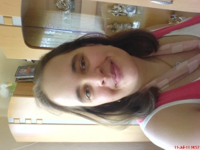 Waldmeistercreme mit Erdbeeren - Rezept