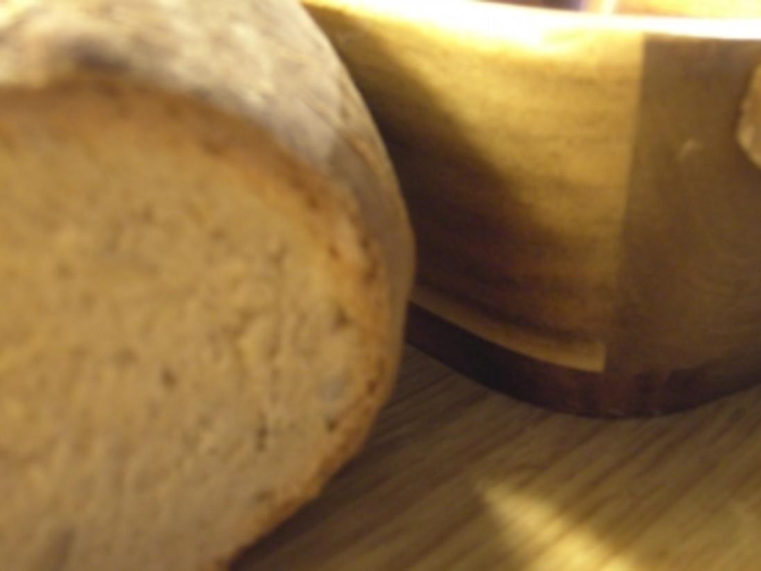 Weizenbrot nach Schweizer Art - 238 kcal/100g