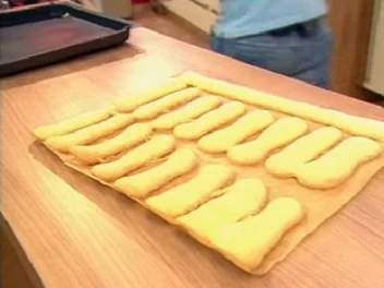 Rezept: Katzenzungen (Löffelbiskuits) Katzenzungen (Löffelbiskuits) - Rezept