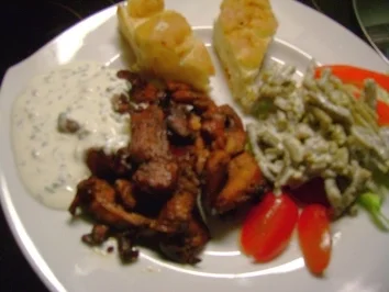 Geflügel: Marinierte Putenwürfel mit Schnittlauch Dipp - Rezept - Bild Nr. 2