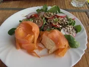 Lachsröllchen mit Ziegenkäse-Füllung - Rezept