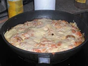 Deftiges Nudel-Wurst-Omelett - Rezept