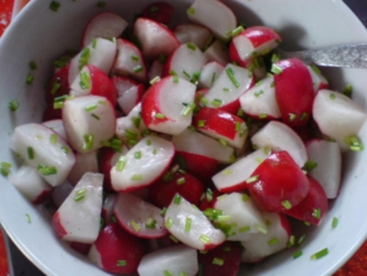 Kalbsleber zu Radieschensalat und Röstkartoffeln - Rezept - Bild Nr. 9