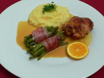 Rezept: Kaninchen mit Knoblauch-Kartoffelpüree und grünen Bohnen Kaninchen mit Knoblauch-Kartoffelpüree und grünen Bohnen - Rezept