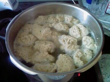 Rezept: Brätknödel Bild Nr. 4 Brätknödel - Rezept - Bild Nr. 4