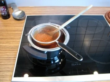 Rezept: "DIP/SAUCE" passierte Tomatensoße Bild Nr. 4 "DIP/SAUCE" passierte Tomatensoße - Rezept - Bild Nr. 4