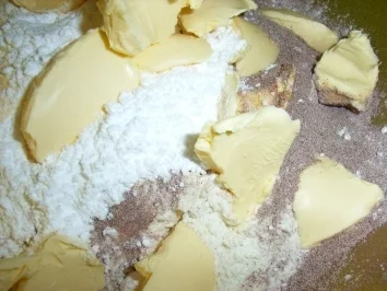 Plätzchen: Cappuccino-Mango-Kekse mit Zitronenguss - Rezept - Bild Nr. 3