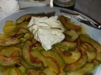 Kartoffel-Teller mit grün-weißer Decke - Rezept