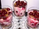 Eierlikörcreme  auf Schattenmorellen - Rezept