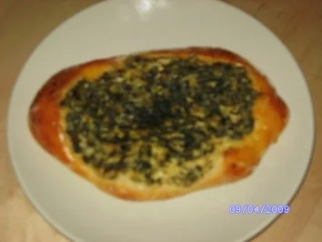 Pide Böregi mit Spinat fülle - Rezept