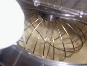 Rezept: Orangenkuchen Bild Nr. 4 Orangenkuchen - Rezept - Bild Nr. 4