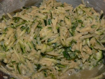 scharfe Zucchini-Kartoffelpuffer treffen auf..... - Rezept - Bild Nr. 4