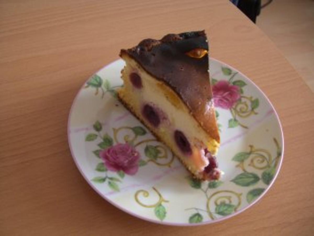 Bauern-Käsekuchen mit Kirschen - Rezept - kochbar.de