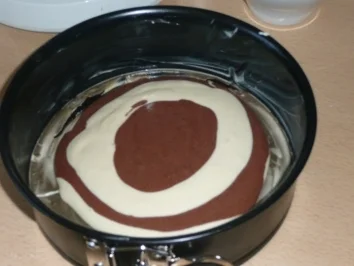 Zebra-Marmorkuchen - Rezept - Bild Nr. 7