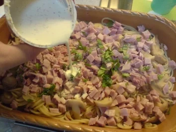 Rezept: Nudelauflauf Bild Nr. 5 Nudelauflauf - Rezept - Bild Nr. 5