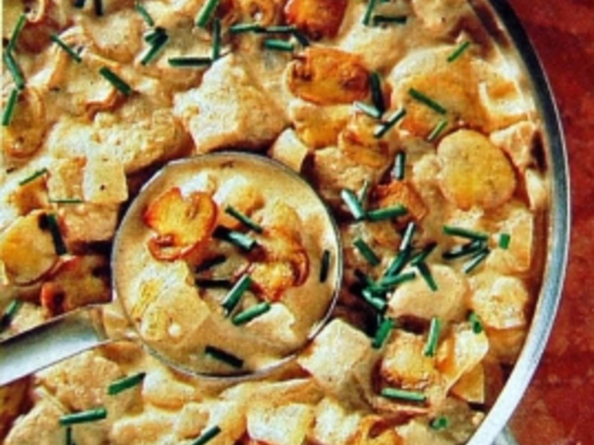 Kalbsrahmgulasch mit Champignons - Rezept - kochbar.de