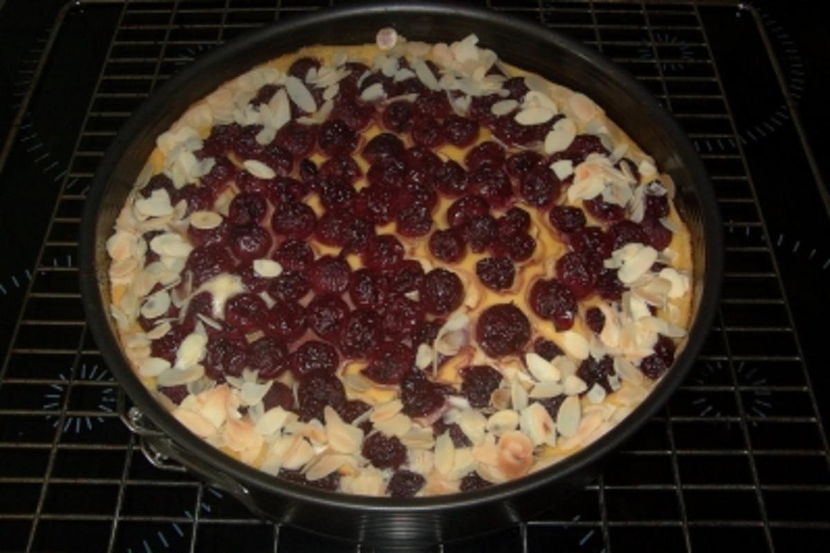 Bilder für Versunkener Kirschkuchen - Rezept