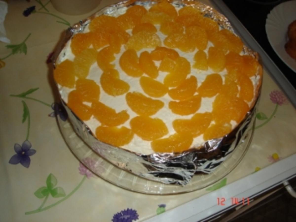 Mandarinenkuchen mit Quark-Sahne Füllung - Rezept - Bild Nr. 3