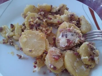 Rezept: Bratkartoffeln mit Ei Bild Nr. 2 Bratkartoffeln mit Ei - Rezept - Bild Nr. 2