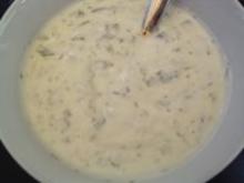 Bärlauch Sour-Cream-Dip - Rezept