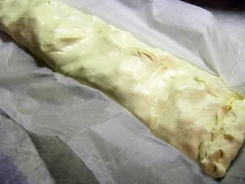 Rezept: Pikantes Gebäck: Selchroller-Strudel Bild Nr. 4 Pikantes Gebäck: Selchroller-Strudel - Rezept - Bild Nr. 4