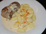 Rezept: Frischkรคse-Paprika-Rouladen Frischkรคse-Paprika-Rouladen - Rezept