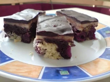 Schneewittchenkuchen (Donauwelle) - Rezept