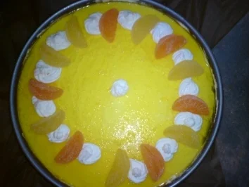 Rezept: Erfrischende Zitronentorte Erfrischende Zitronentorte - Rezept