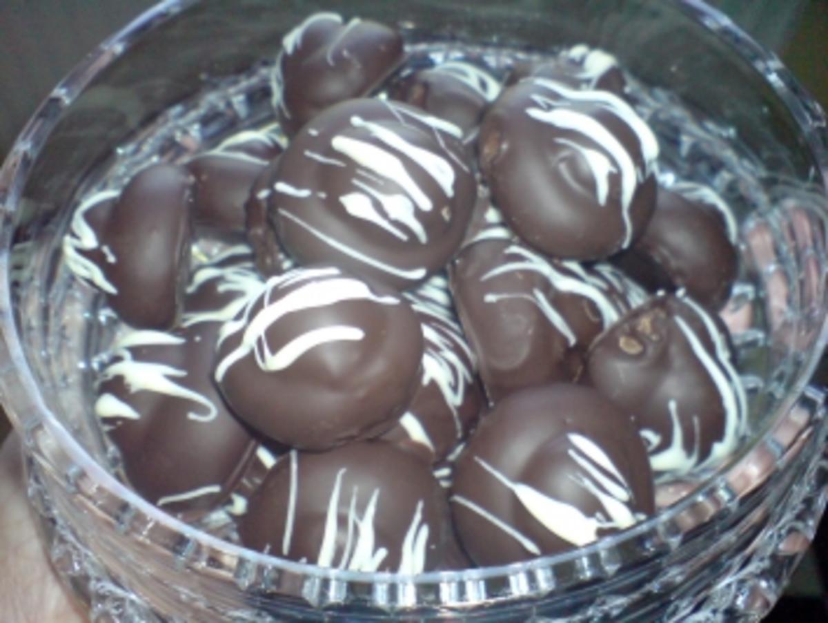 Kirsch-Marzipan-Pralinen - Rezept mit Bild - kochbar.de