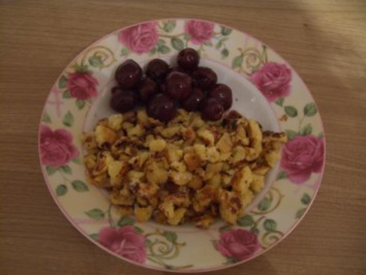 Bilder für Kaiserschmarren mit Milch und Mehl - Rezept