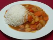 Japanischer Curryreis mit Fleischsoße und eingelegtem Rettich - Rezept