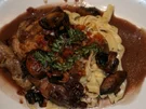 Coq au vin spezial an hausgemachter Pasta - Rezept