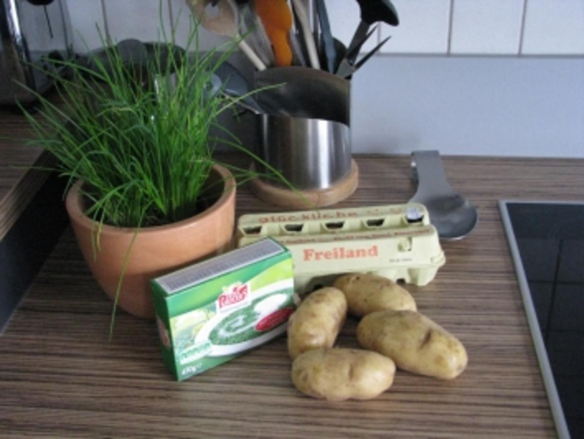 "VEGETARISCH" Rahmspinat mit Schnittlauch, Kartoffeln und Spiegelei - Rezept - Bild Nr. 2
