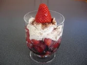 Rezept: Erdbeer- Waldfrucht-Tiramisu Erdbeer- Waldfrucht-Tiramisu - Rezept