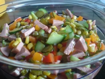 Rezept: Bunter Maiskornsalat Bunter Maiskornsalat - Rezept