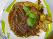 Zwiebelfleisch mit der besonderen Note - Rezept