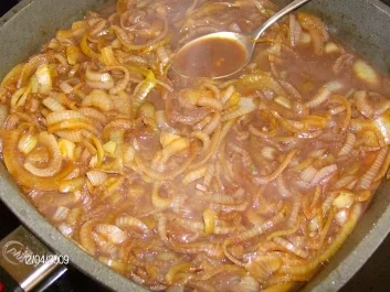 Rezept: Zwiebelfleisch mit der besonderen Note Bild Nr. 7 Zwiebelfleisch mit der besonderen Note - Rezept - Bild Nr. 7