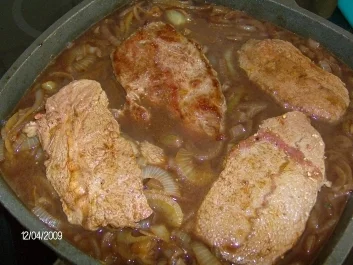 Rezept: Zwiebelfleisch mit der besonderen Note Bild Nr. 9 Zwiebelfleisch mit der besonderen Note - Rezept - Bild Nr. 9