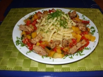 Rezept: Buntes Frühlingsgemüse mit Filetstückchen und Maccaronelli Bild Nr. 6 Buntes Frühlingsgemüse mit Filetstückchen und Maccaronelli - Rezept - Bild Nr. 6