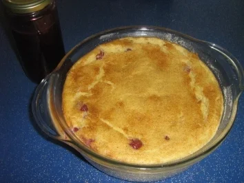 Rezept: Grieß-Kirsch-Auflauf Grieß-Kirsch-Auflauf - Rezept