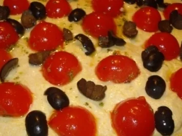 Rezept: Pizza mit Maismehl , Pomodorini und Oliven Bild Nr. 6 Pizza mit Maismehl , Pomodorini und Oliven - Rezept - Bild Nr. 6