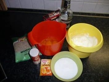 Rezept: Eierlikör-Torte Bild Nr. 2 Eierlikör-Torte - Rezept - Bild Nr. 2