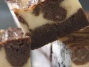 BROWNIES - Käse - Quark - Schokolade Brownies - Rezept