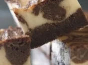 BROWNIES - Käse - Quark - Schokolade Brownies - Rezept