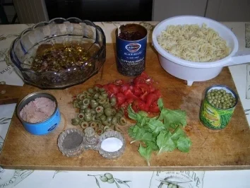 Nudelsalat mit Thunfisch und schwarzen Bohnen - Rezept - Bild Nr. 3