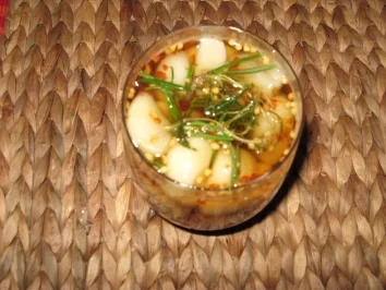 Eingelegter Knoblauch in Honig und Rosmarin - Rezept