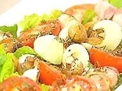 Speckzwiebeln mit Gemüse aus dem Ofen - Rezept