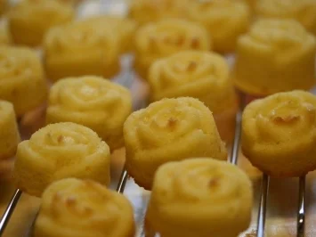 Mini Zitronen Blumen Kuchen - Rezept