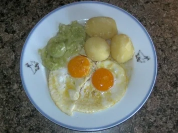 Rezept: Gurkensalat Bild Nr. 2 Gurkensalat - Rezept - Bild Nr. 2